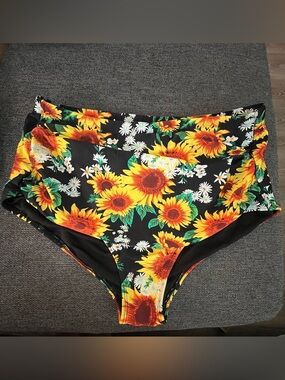 Black Sunflower High-Waist Swim Bottoms